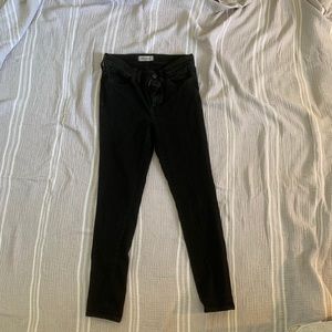 Madewell Roadtripper Black Jeans - 28